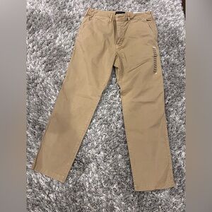 NWT American Eagle flex khakis. 34x32